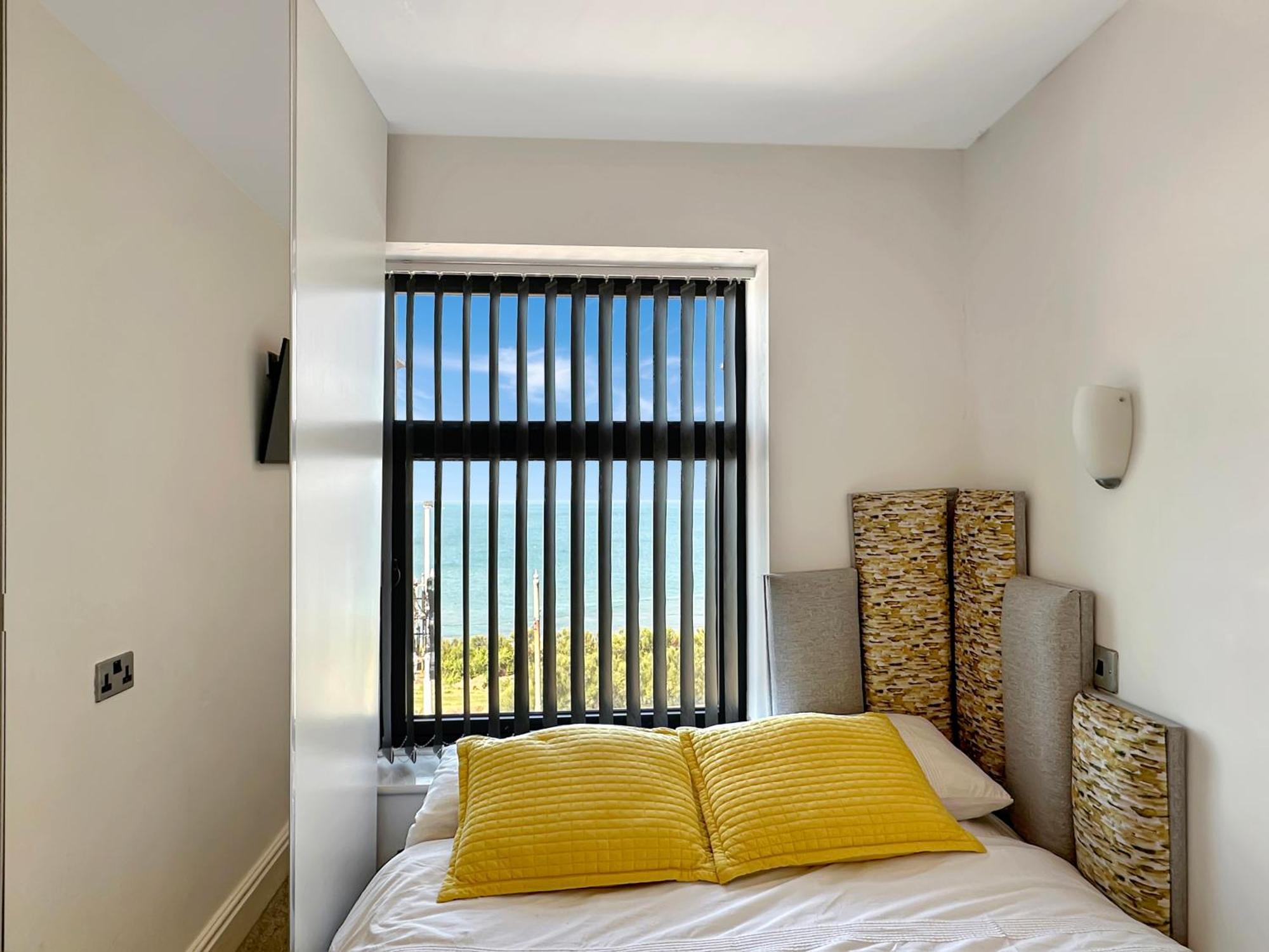 Granada Apartments Berkeley Blackpool Exterior photo