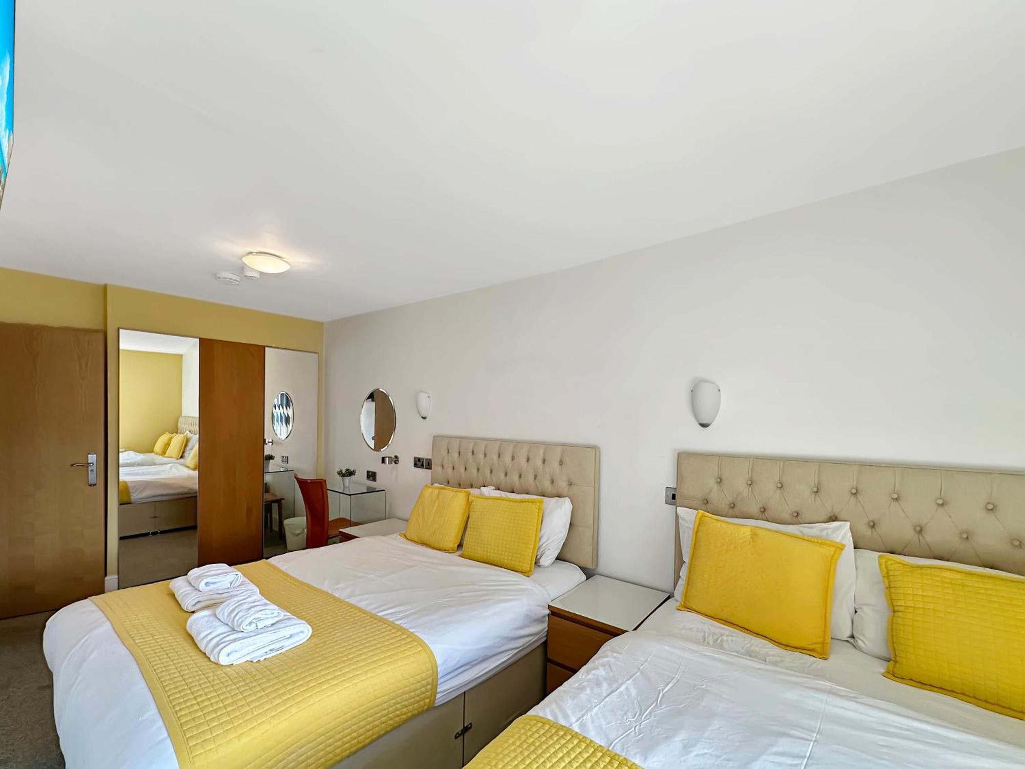 Granada Apartments Berkeley Blackpool Exterior photo